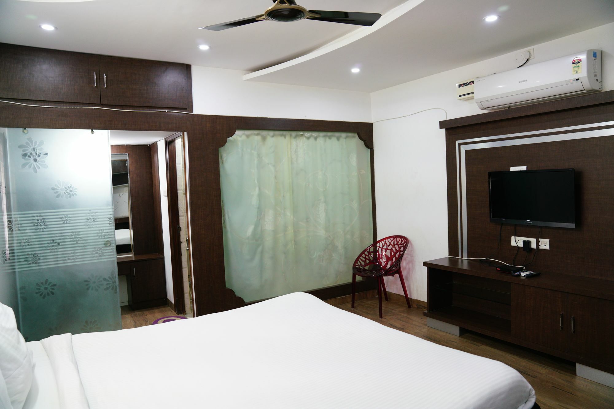 Hitech Shilparamam Guest House 하이데라바드 외부 사진
